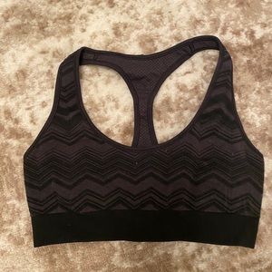 Lululemon Seamless Racerback sports bra